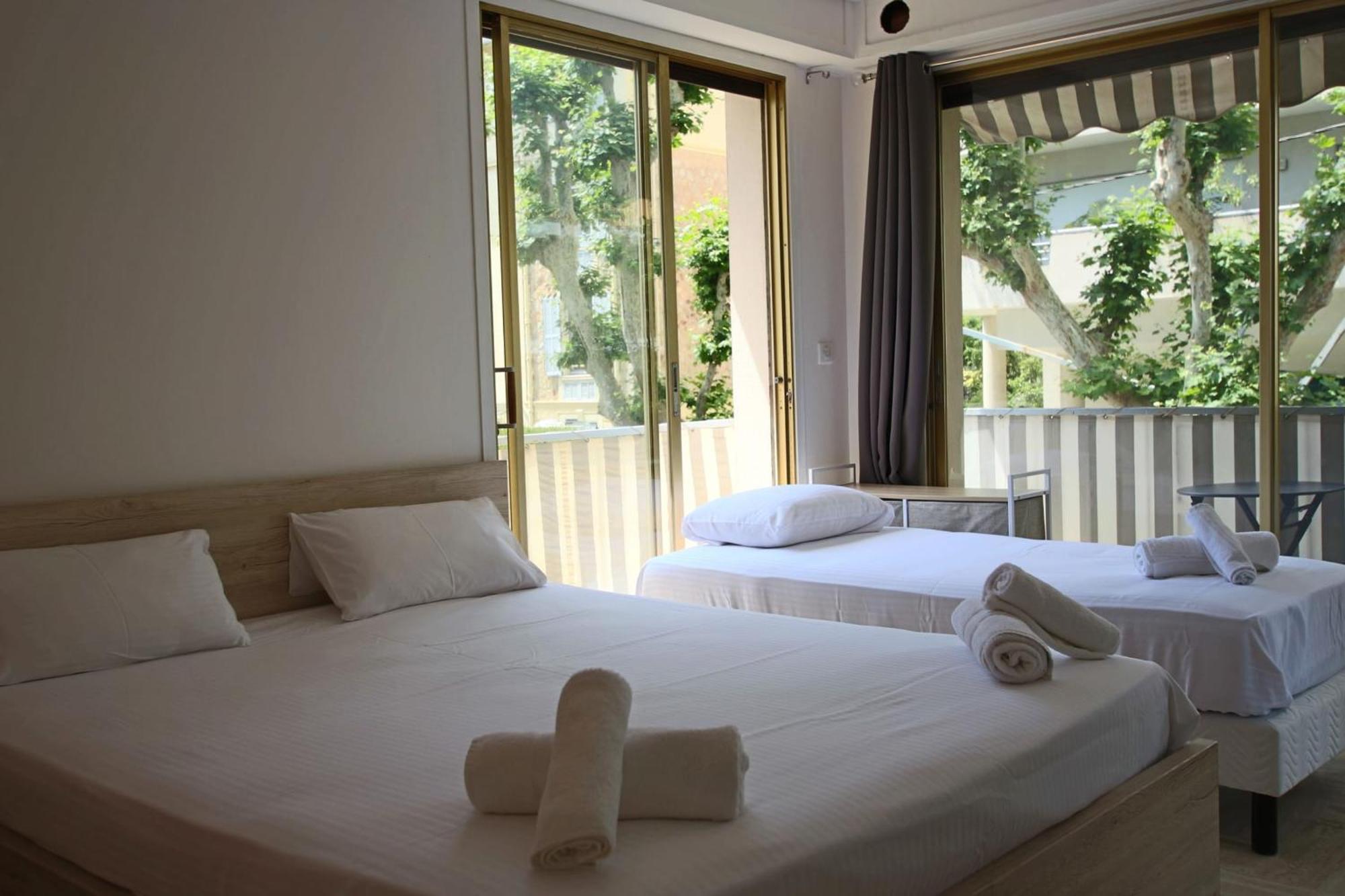 Air-conditioned Of 90 M2 Only 200 Meters Away From The Croisette Cannes
